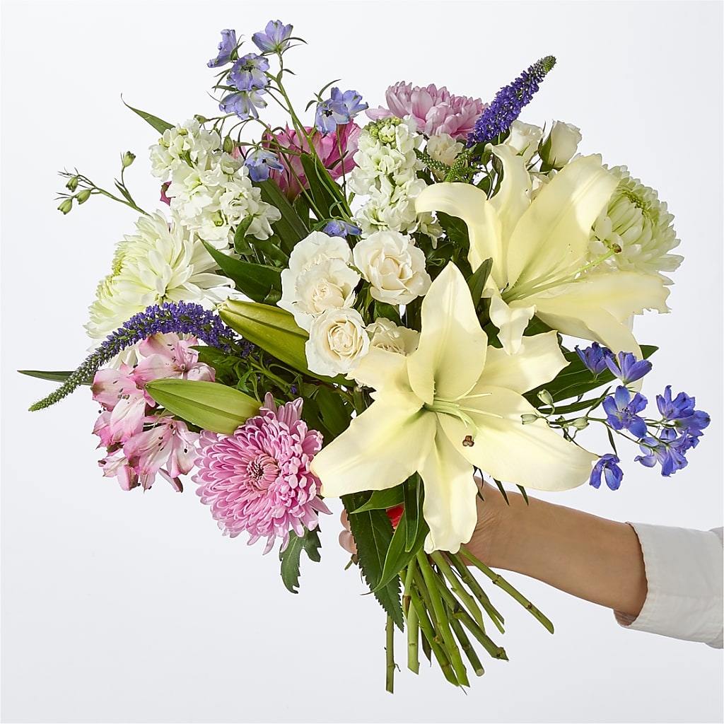 Winter Celebration Bouquet – ANGEL'S FLOWERS AND GIFTS, San Jose CA