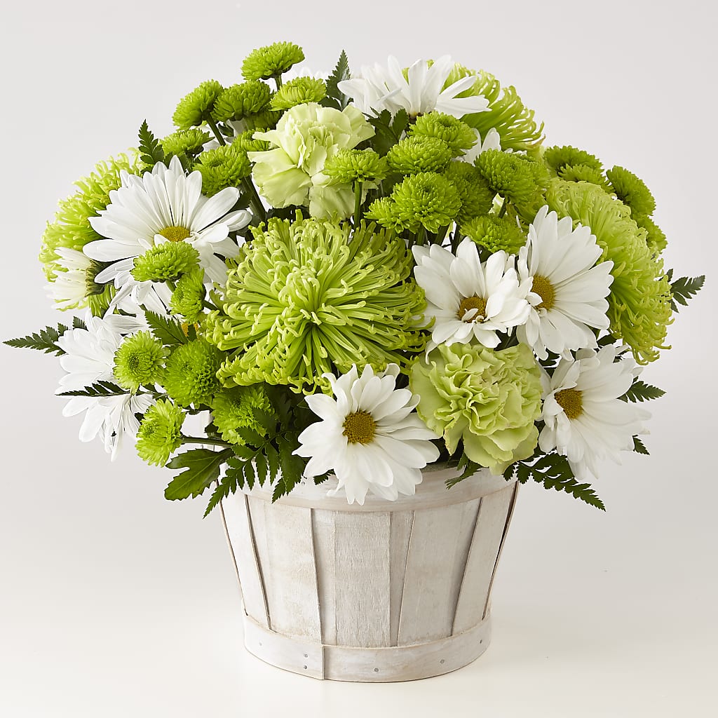Lucky Charm Basket (Standard) – ANGEL'S FLOWERS AND GIFTS, San Jose CA