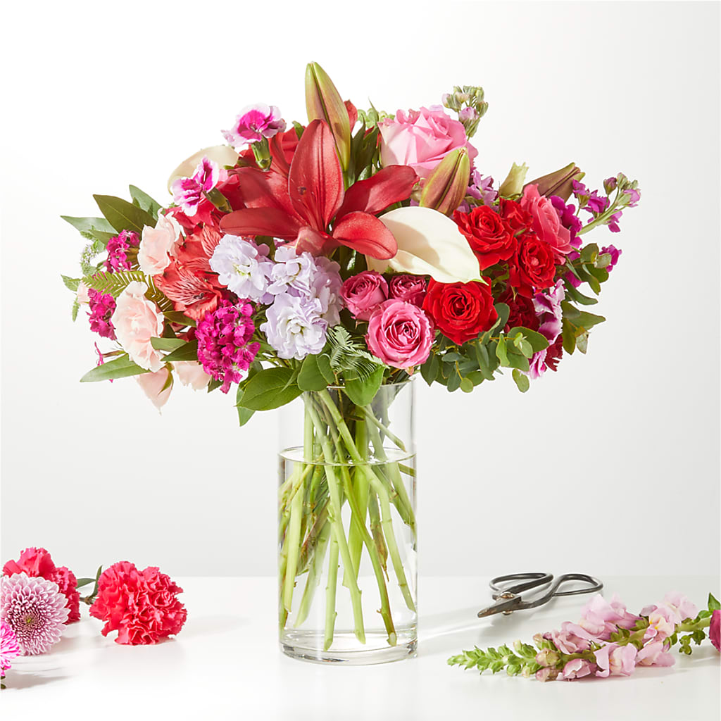 Swooning Over You - A Luxury Florist Original – ANGEL'S FLOWERS AND GIFTS, San Jose CA