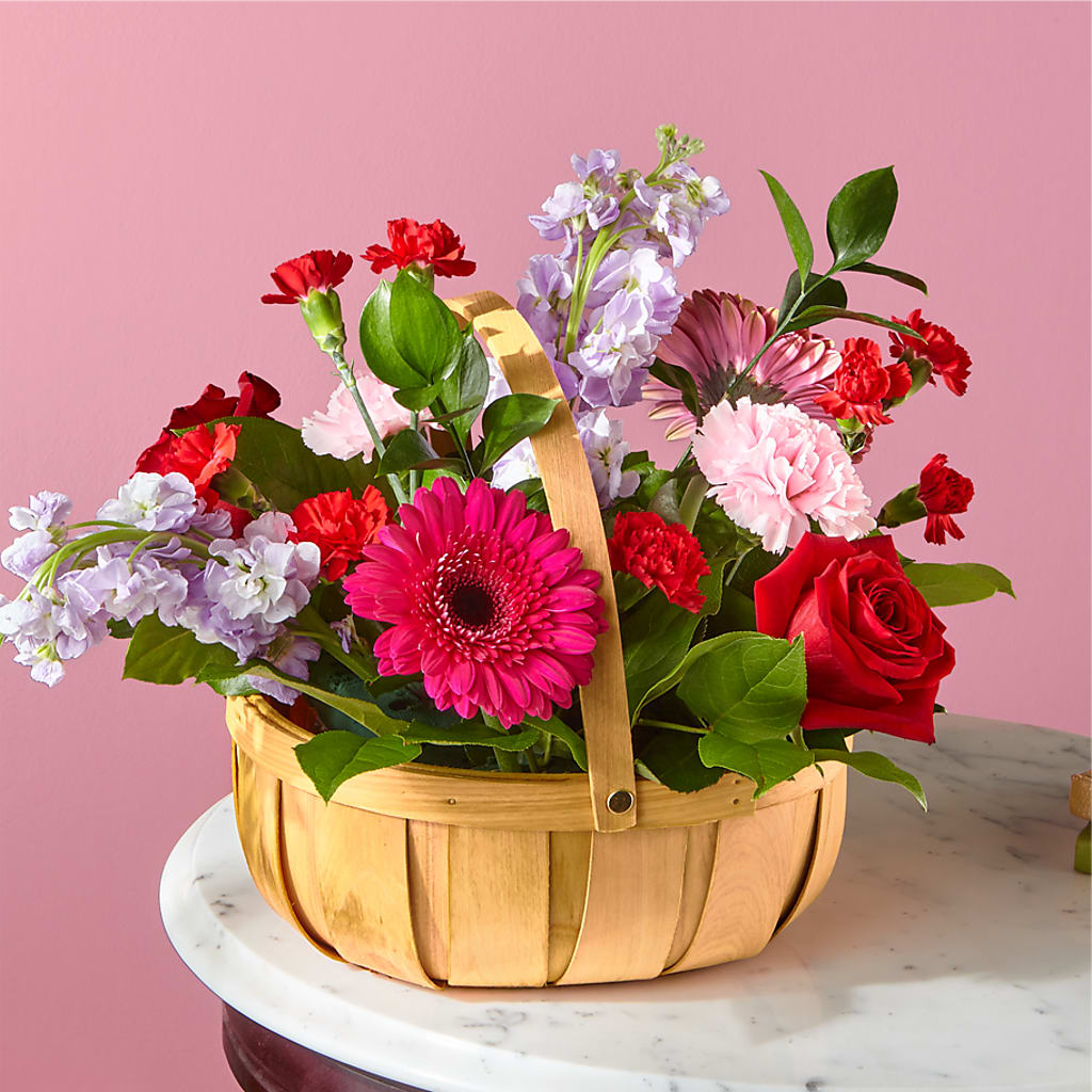 Pink Picnic Basket – ANGEL'S FLOWERS AND GIFTS, San Jose CA