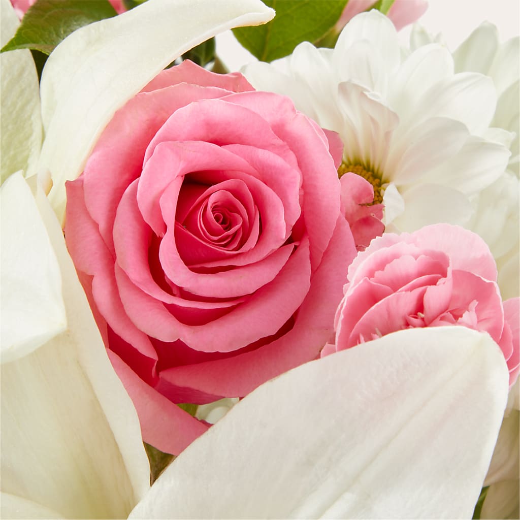 Whispers of Comfort Bouquet – ANGEL'S FLOWERS AND GIFTS, San Jose CA