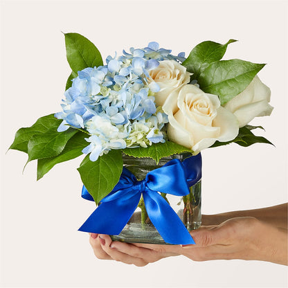 Sky Blue Delight Bouquet – ANGEL'S FLOWERS AND GIFTS, San Jose CA