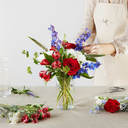 Star Spangled - A Florist Original – ANGEL'S FLOWERS AND GIFTS, San Jose CA