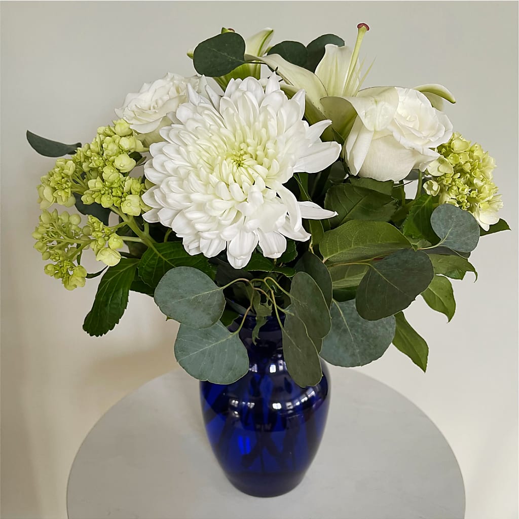 Snowy Dreams Bouquet – ANGEL'S FLOWERS AND GIFTS, San Jose CA