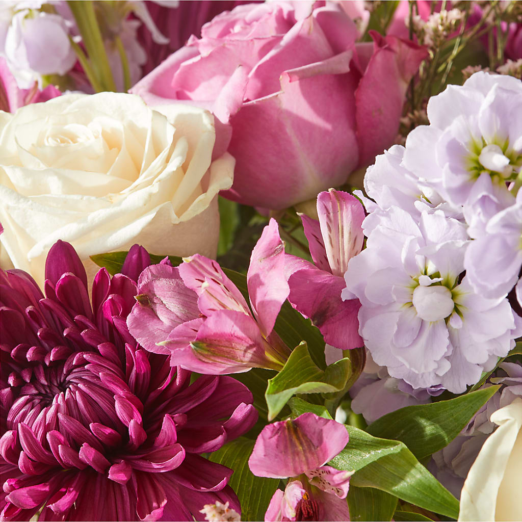Amethyst Dreams Bouquet – ANGEL'S FLOWERS AND GIFTS, San Jose CA