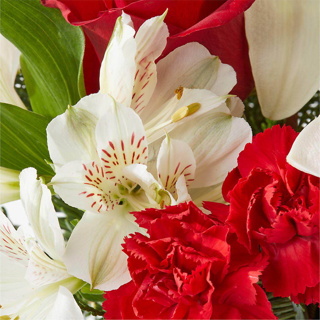 Holiday Season Bouquet – ANGEL'S FLOWERS AND GIFTS, San Jose CA