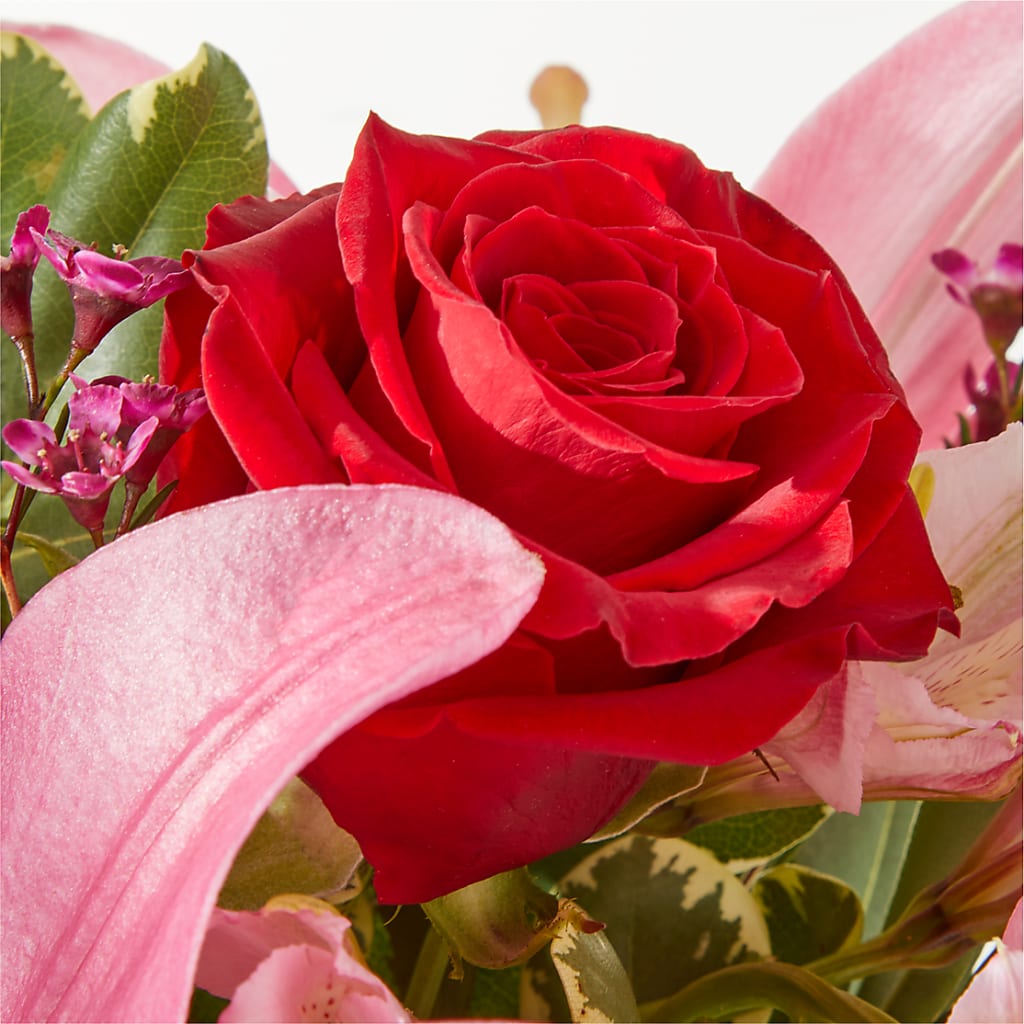Lucky in Love Bouquet – ANGEL'S FLOWERS AND GIFTS, San Jose CA