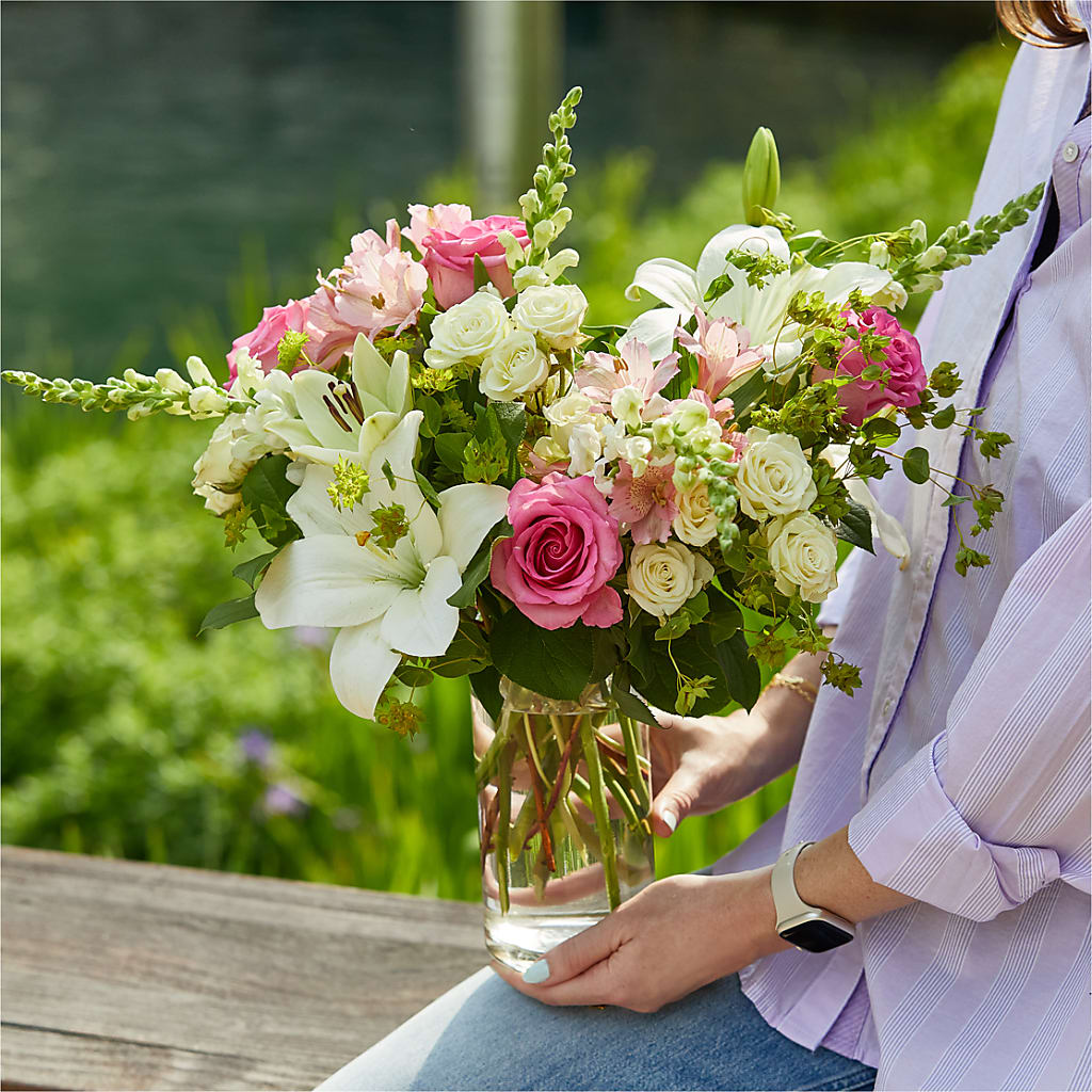 Fondly Bouquet – ANGEL'S FLOWERS AND GIFTS, San Jose CA